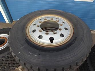 Michelin 1200x24 XDL