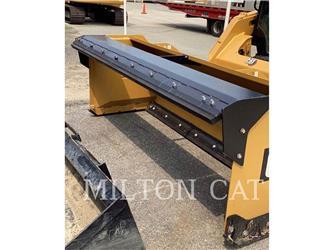 Caterpillar SSL 8FT.SNOW.PUSHER