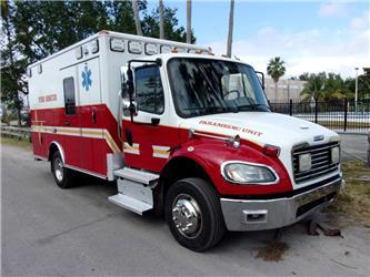 Freightliner M2106