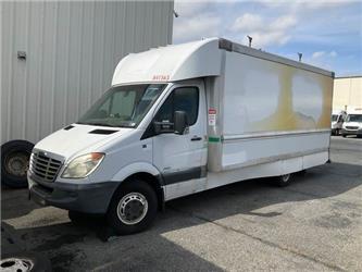 Freightliner 3500