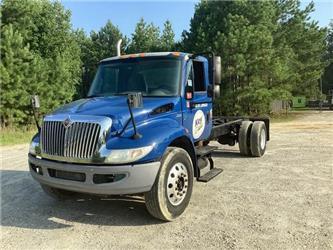 International 4300