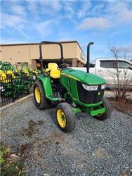 John Deere 3039R