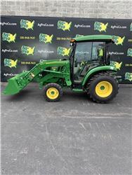 John Deere 3039R