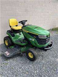 John Deere s140