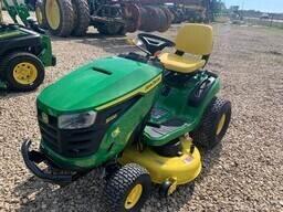 John Deere S220