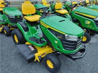 John Deere S220