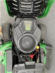 John Deere S220