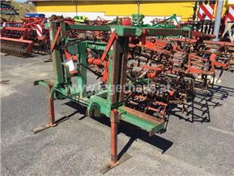 Knoche 3,3M