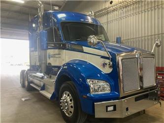 Kenworth T880