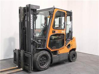 Doosan D 30 S-5