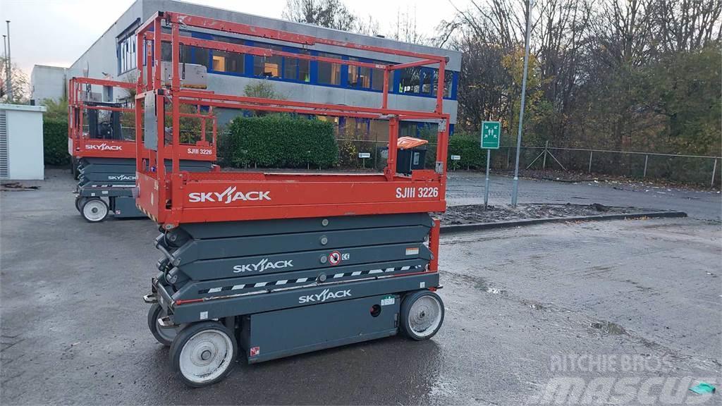 SkyJack SJIII3226 Makazaste platforme