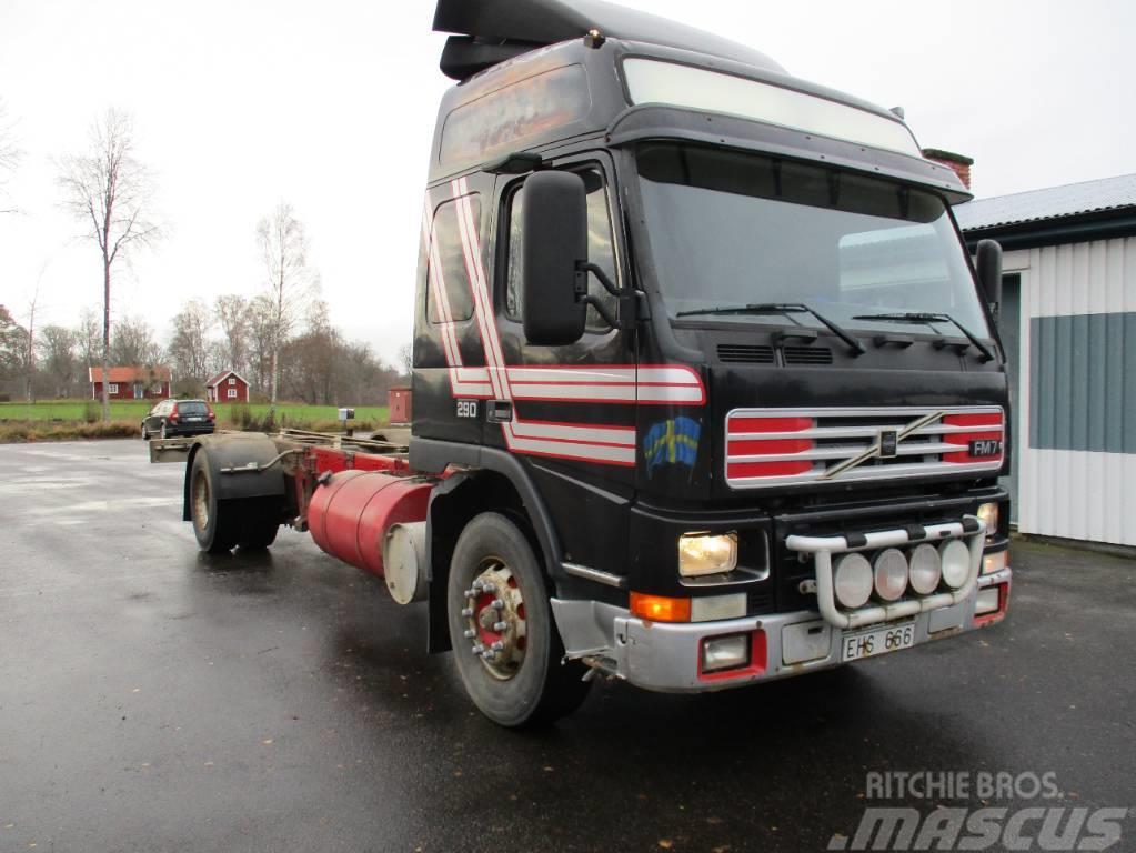 Volvo FM7 4x2 Kamioni-šasije
