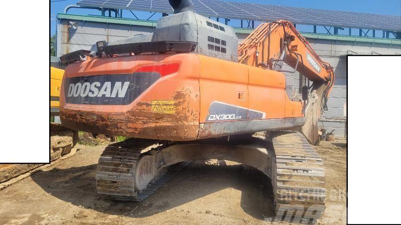 Doosan DX 300 LC-3 Crawler excavators