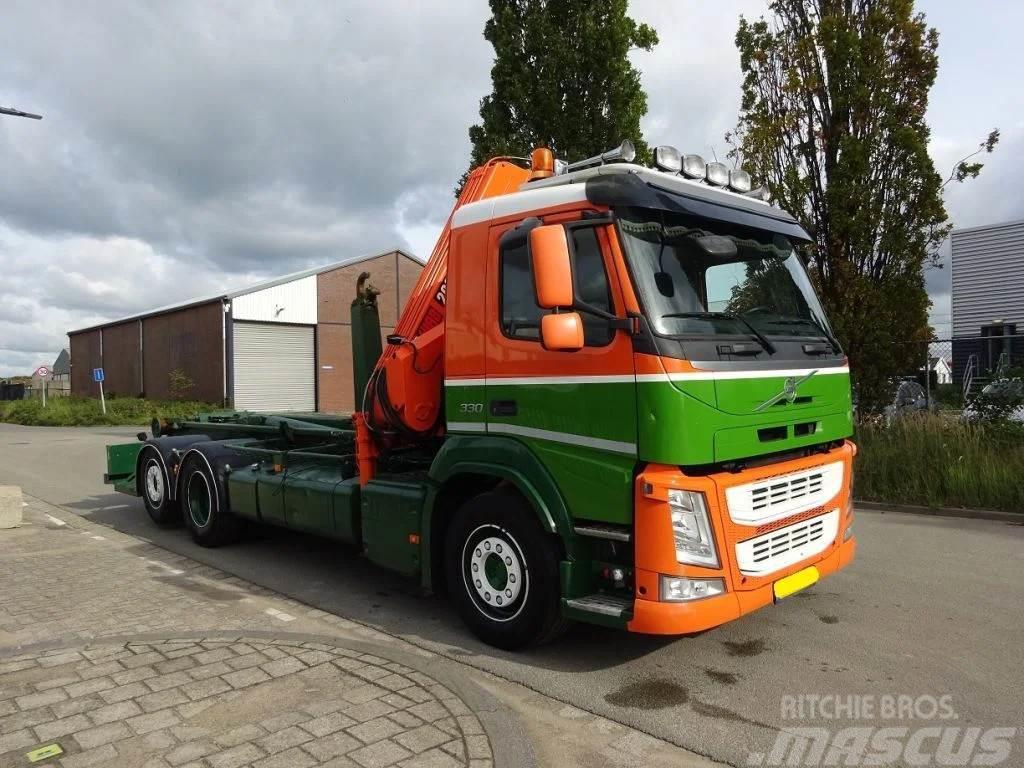 Volvo FM 330 6X2 EURO 6 HAAKSYSTEEM + HIAB 200 C 3 KRAAN Rol kiper kamioni sa kukom za podizanje tereta