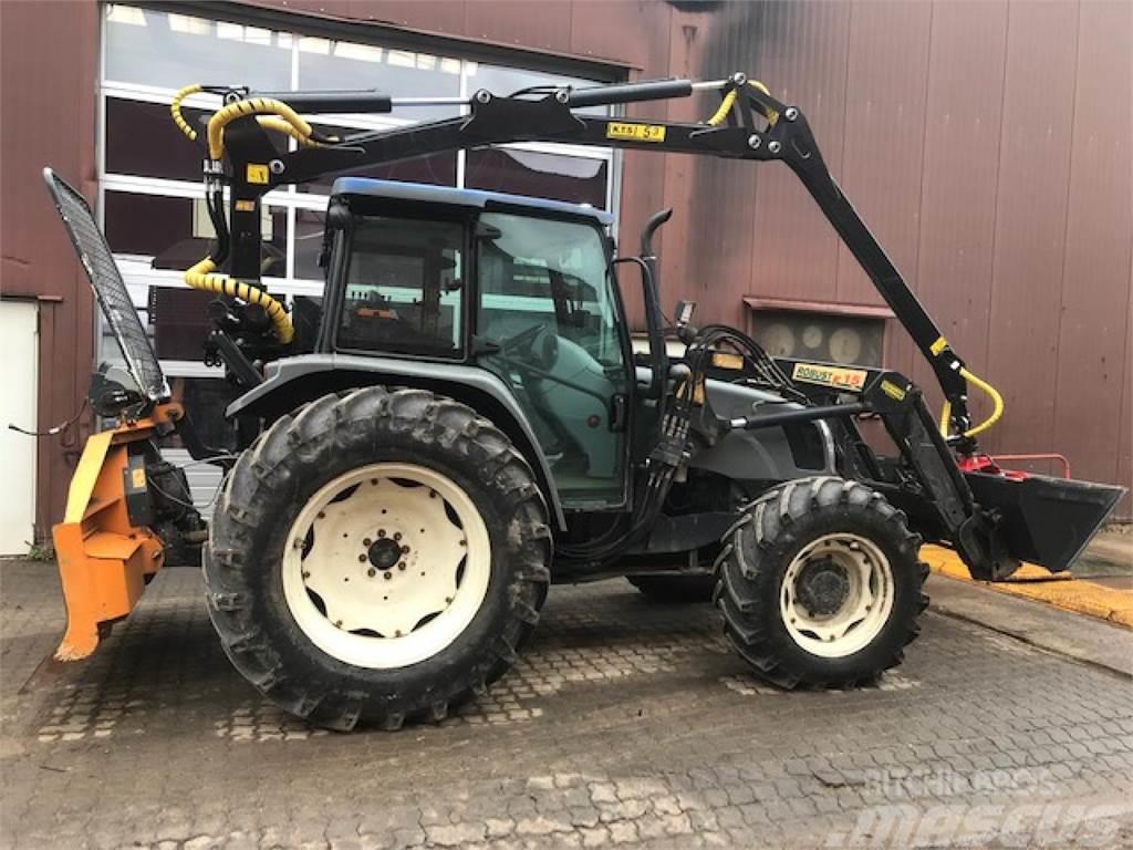 New Holland - Traktori