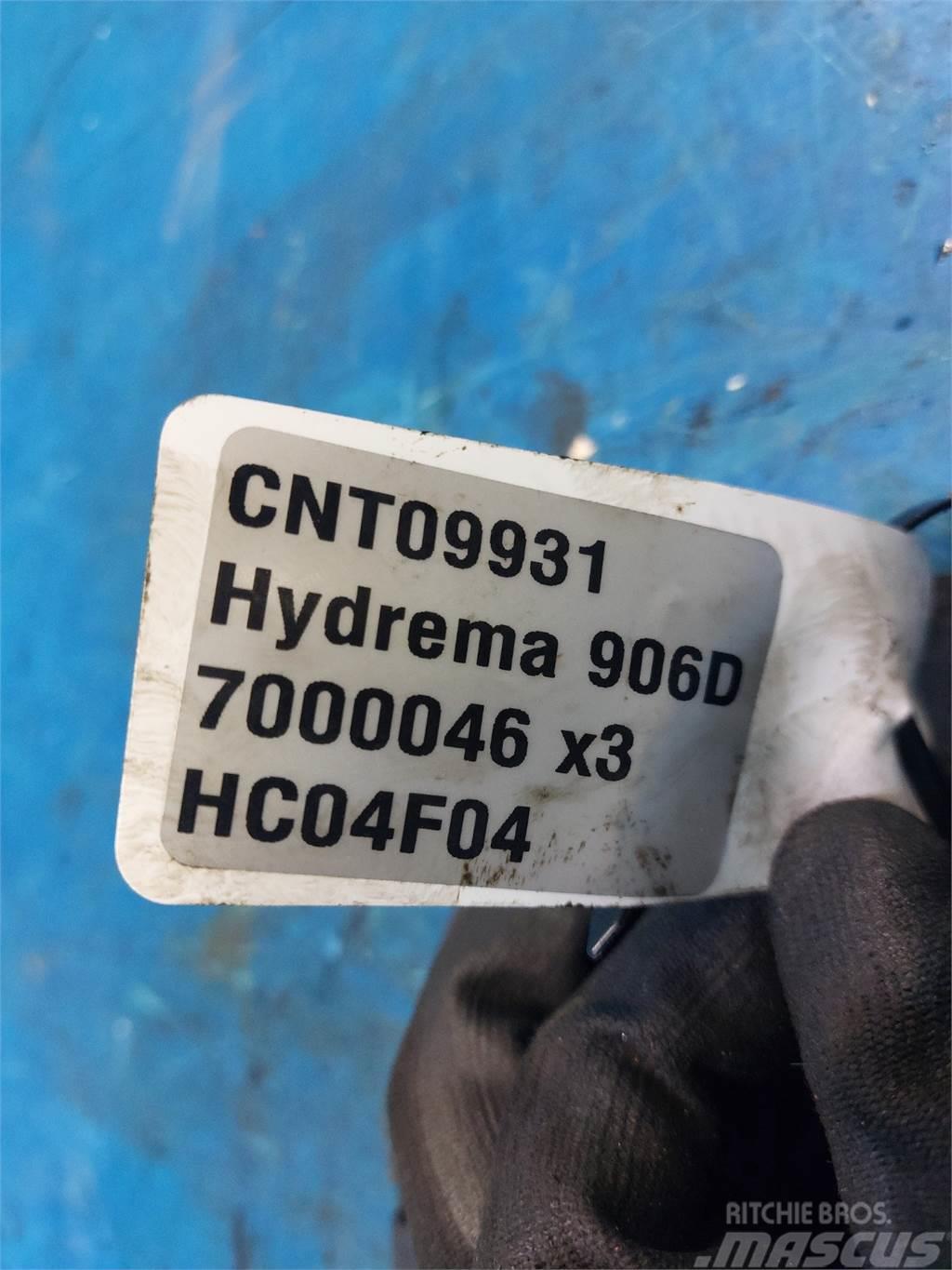 Hydrema 906D Transmisija