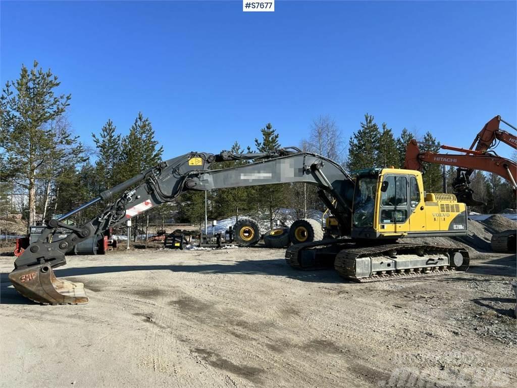 Volvo EC210 BLC Excavator with digging system Bageri guseničari