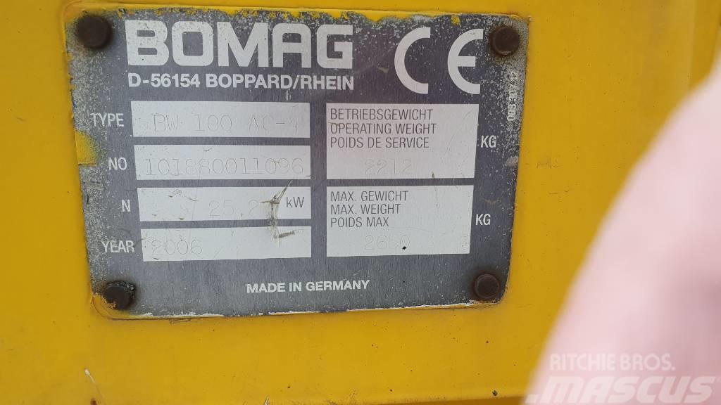 Bomag BW 100 AC-4 Kombinovani valjci