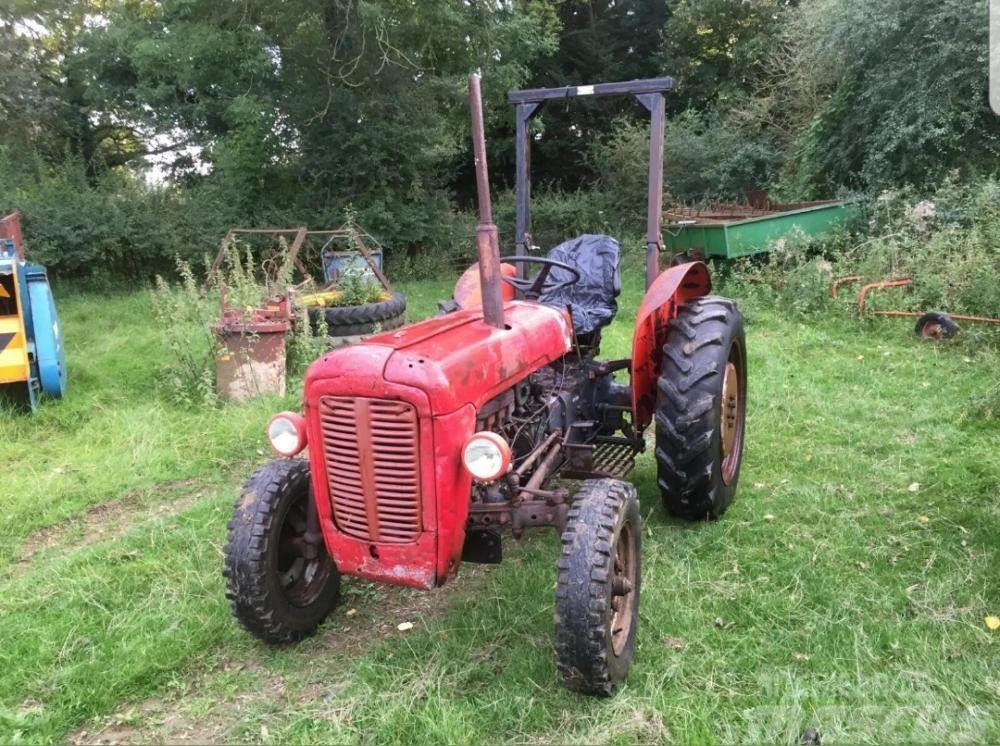 Massey Ferguson 35 tractor £3750 Traktori
