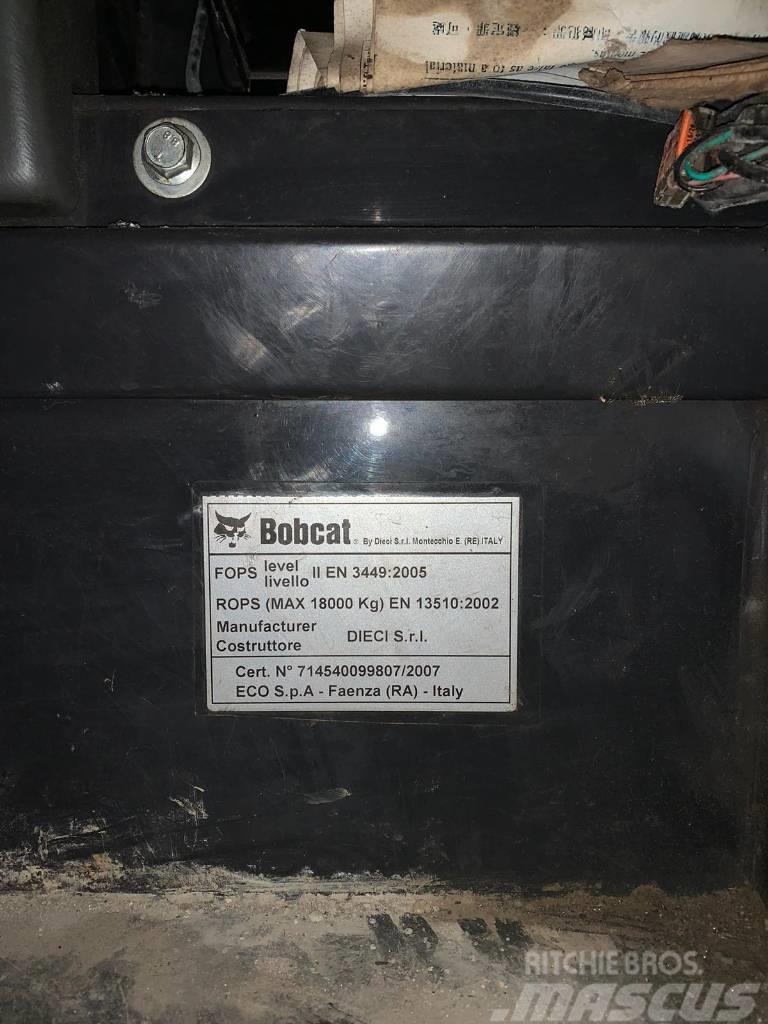 Bobcat Telehandler TR50210 Teleskopski viljuškari
