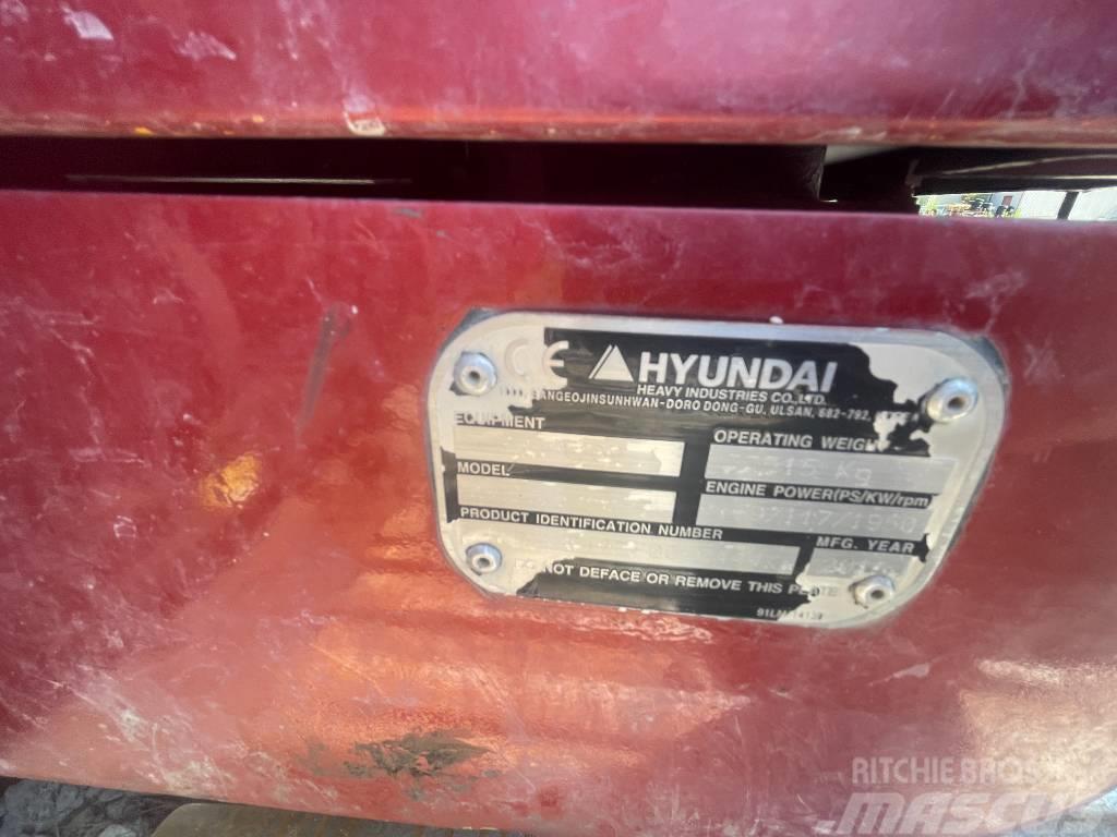 Hyundai Robex 220 LC-9 A Bageri guseničari