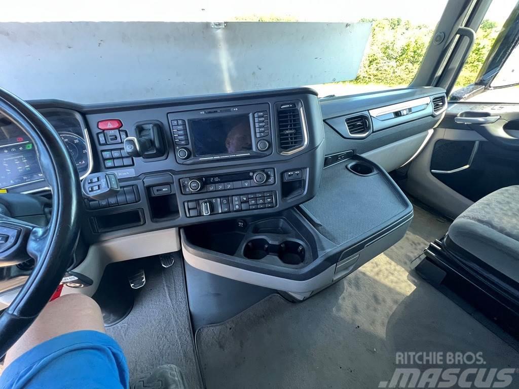 Scania S520 6x2 2950mm Tegljači
