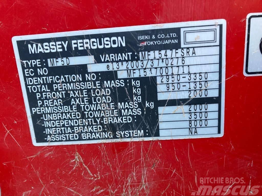 Massey Ferguson 1547 Traktori
