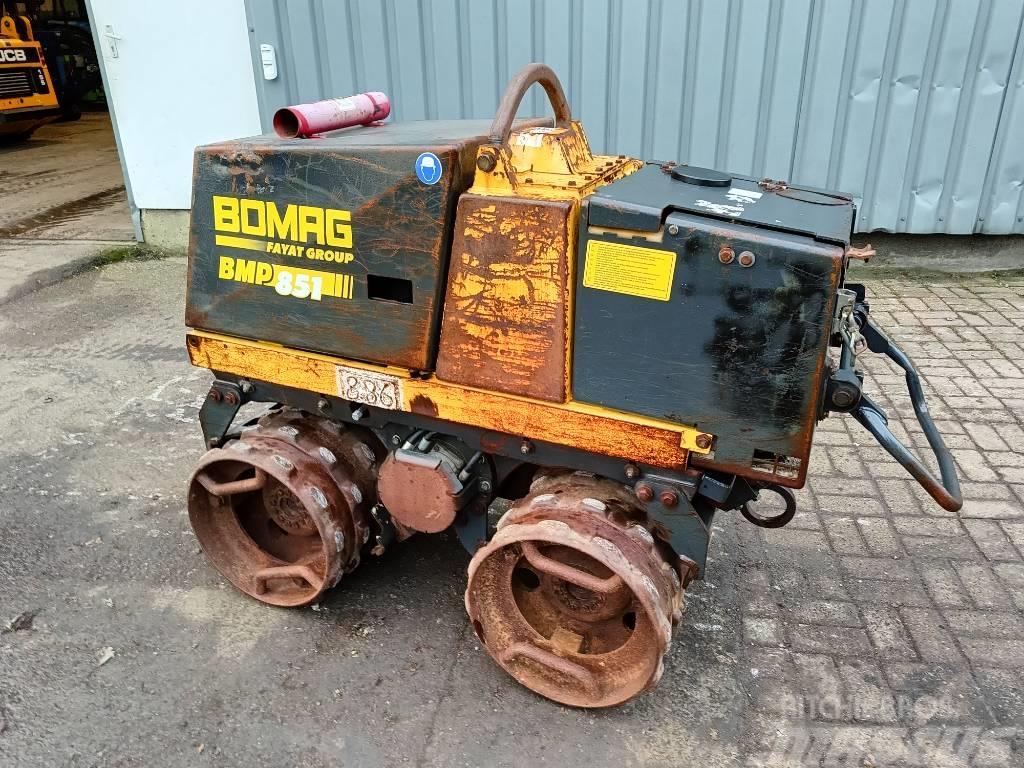 Bomag BMP 851 remote controlled duo roller wals walz Valjci sa duplim bubnjem