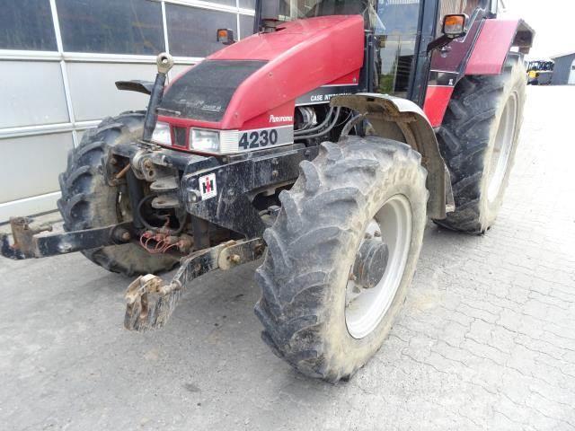 Case IH 4230 Traktori