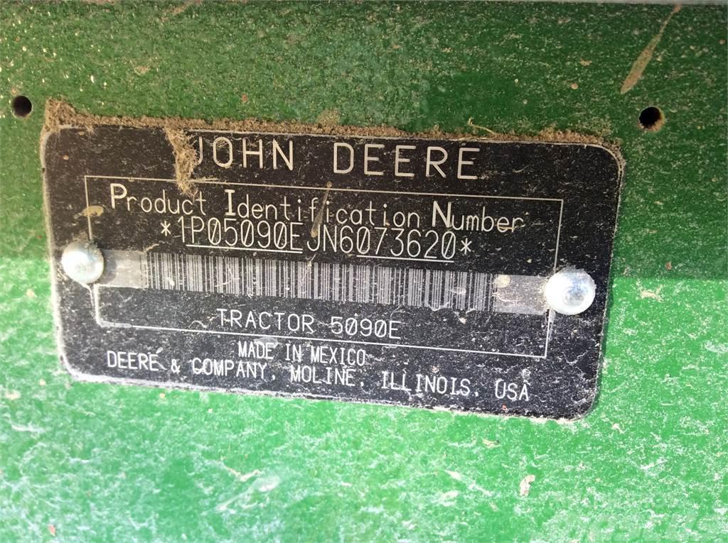 John Deere 5090E Traktori