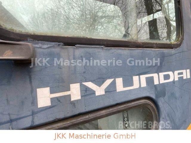 Hyundai Robex130LC 3 Bageri guseničari