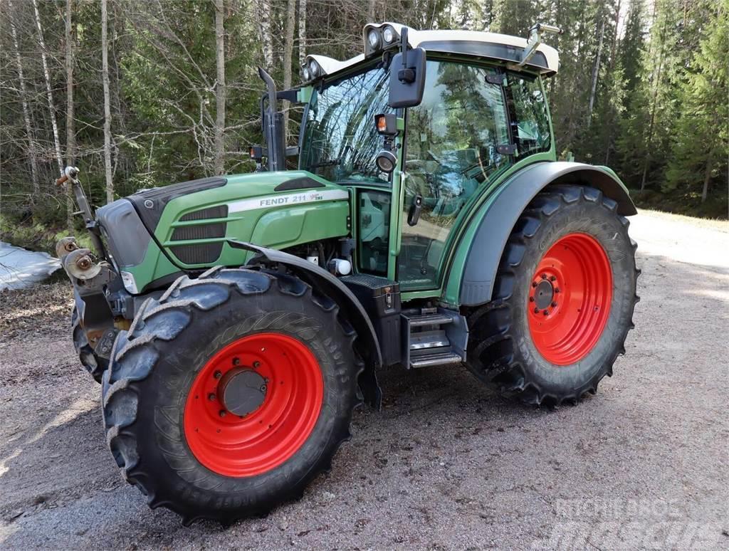 Fendt 211 Vario TMS Traktori