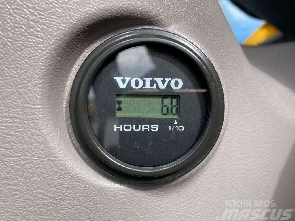 Volvo EC300EL + 700MM TELAT + RASVARI + PROBO-OHJATTU LU Bageri guseničari