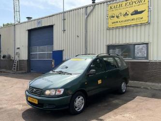 Toyota Picnic MPV - Petrol - 7 Seats - Airconditioning -