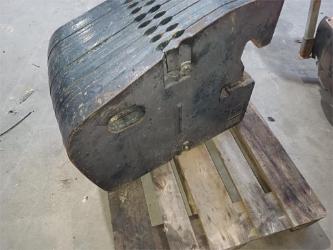 New Holland 110 KG