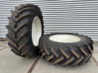 Set Trelleborg TM-800 Banden 650/65R42 Vaste Velg