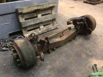 Liebherr LTM 1060/2 axle 2