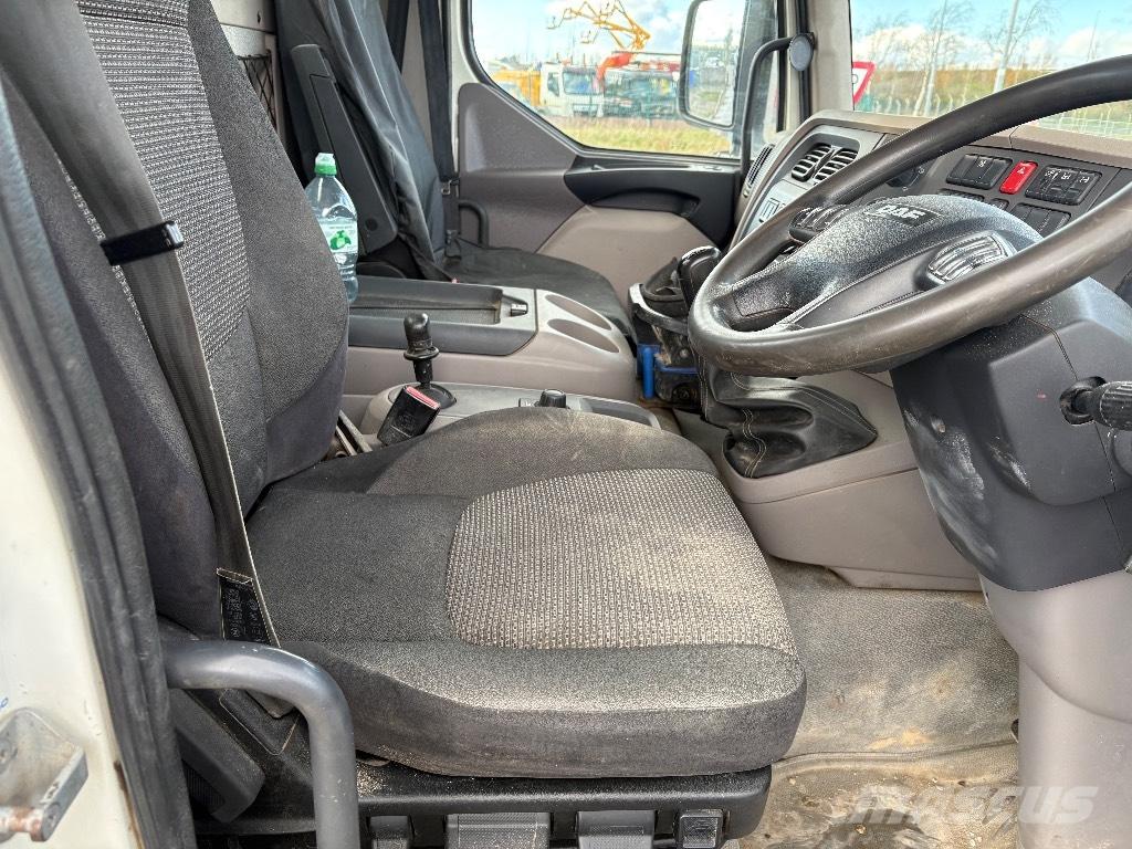 DAF LF 230 Kamioni sa kranom