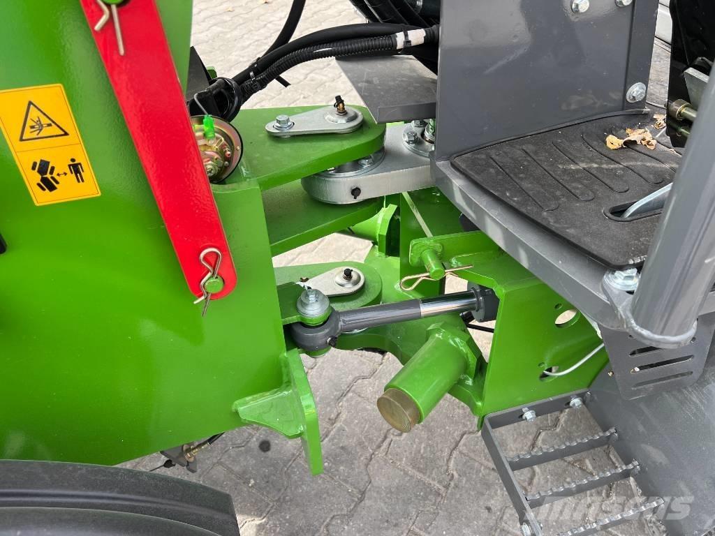 Sherpa Mini 750 homlokrakodó Perkins motorral Mini utovarivači