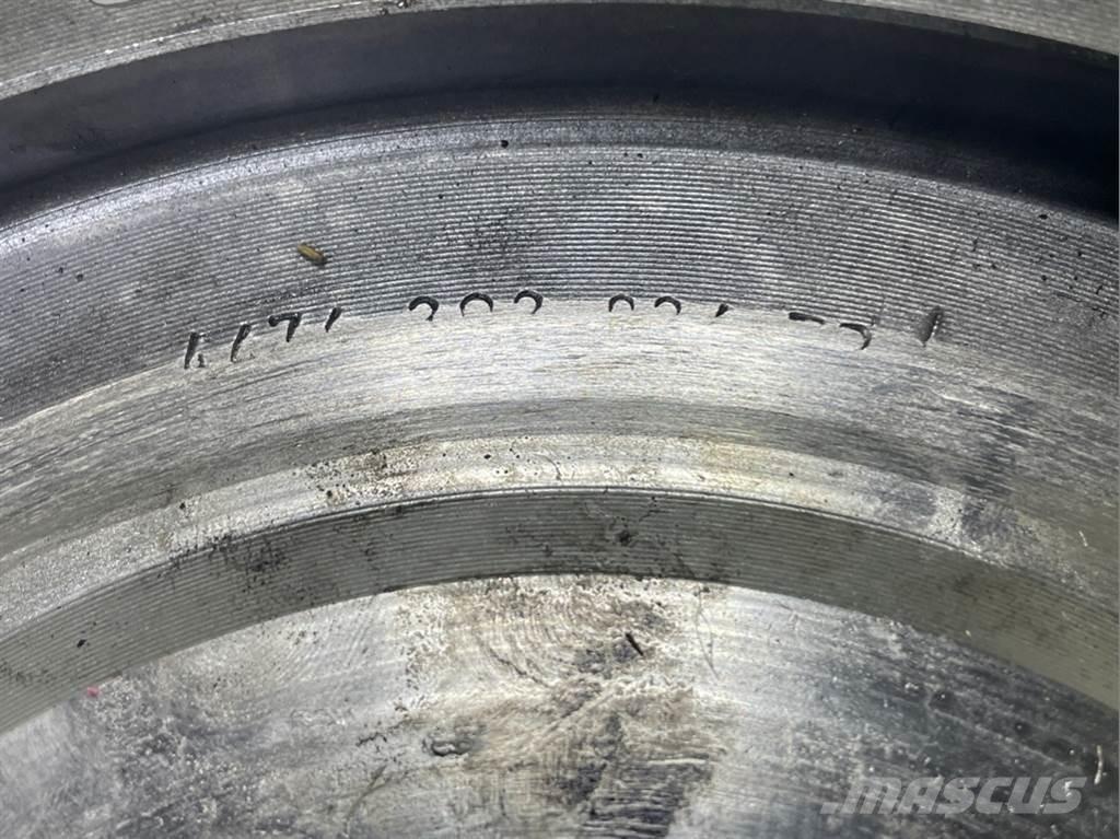 Liebherr L574-7622090-Disc carrier/Lamellentraeger Osovine