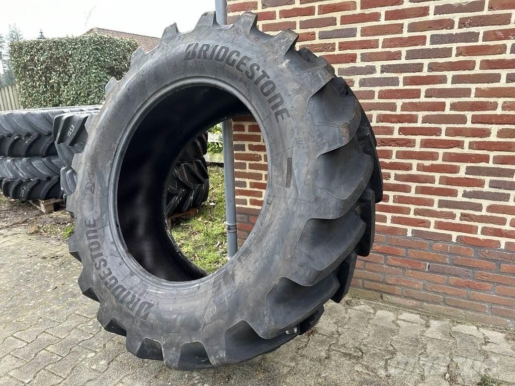 Bridgestone 5.20/70-38 Gume, točkovi i felne