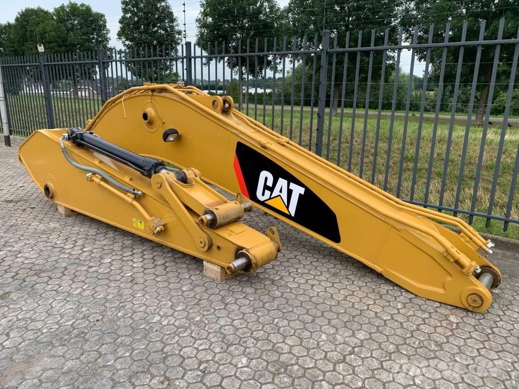 CAT 320 | 323 standard boom and stick Utovarne korpe