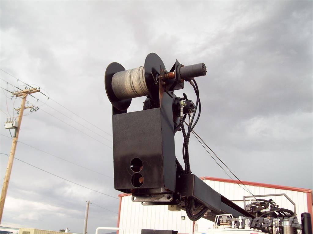 Boart Longyear DeltaBase 430 (Angle Package) Drill Rig Bušilice za bunare