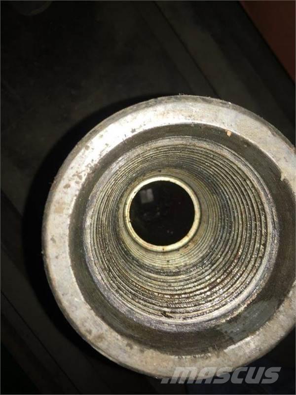 Ingersoll Rand T4W 4 X 3-1/2 X 18-1/2 Spindle Sub Adapter Rezervni delovi i oprema za bušenje