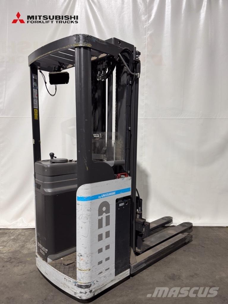 UniCarriers 100DTFV570ATF - 1.363 Std. - Teleskopgabeln Bočni viljuškari