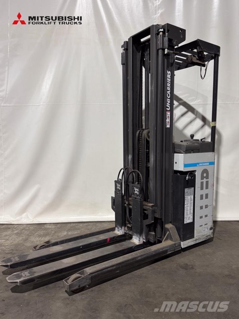 UniCarriers 100DTFV570ATF - 1.363 Std. - Teleskopgabeln Bočni viljuškari