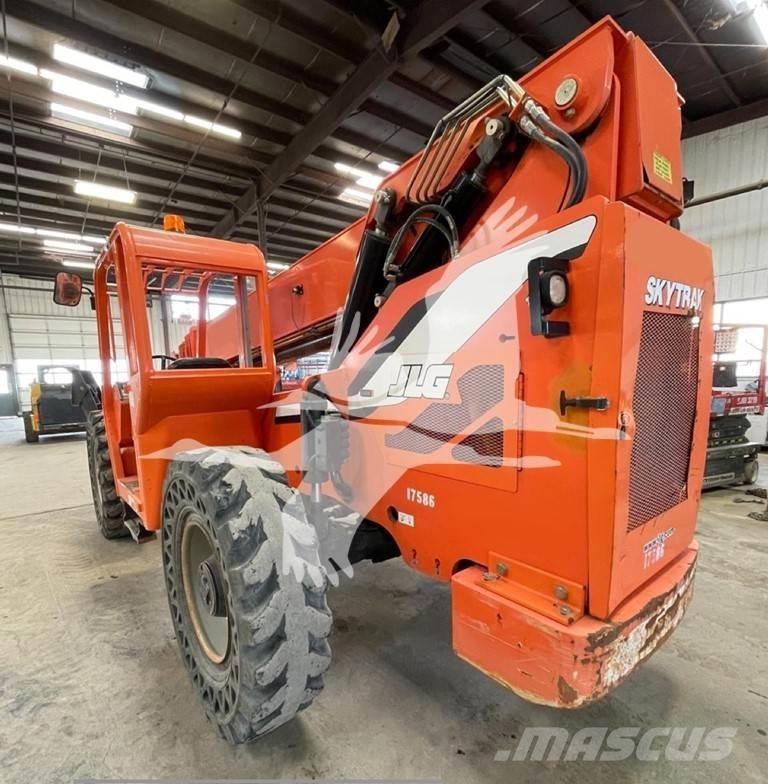 SkyTrak 10054 Teleskopski viljuškari