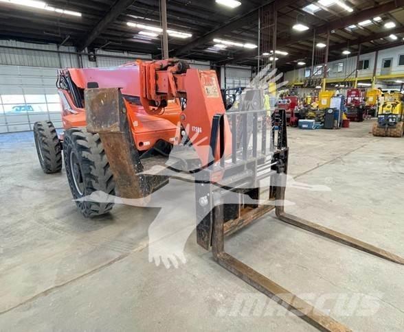 SkyTrak 10054 Teleskopski viljuškari