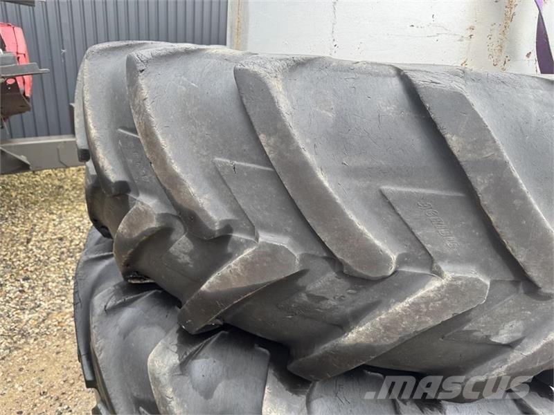 AP 20,8X38 Gume, točkovi i felne