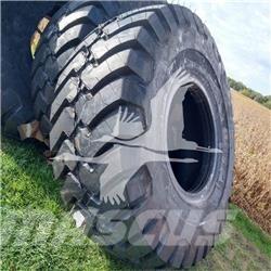 Firestone 29.5x35 Gume, točkovi i felne